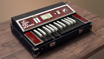 Martinic Colorsound Tremolo - 1974年トレモロエフェクトペダルプラグイン